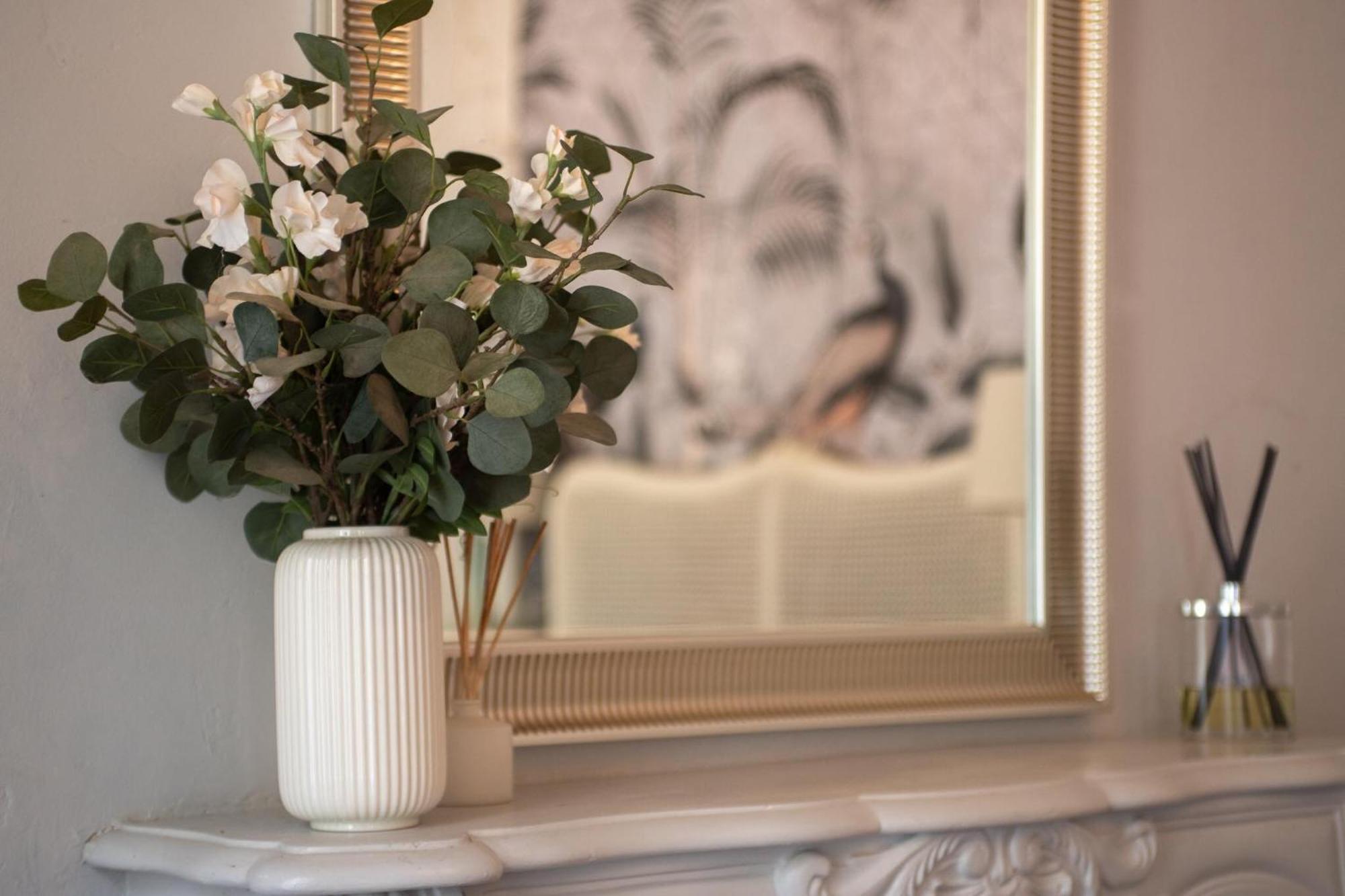 Viré Beautiful, Historic Manoir In Semi-Rural Settingヴィラ エクステリア 写真