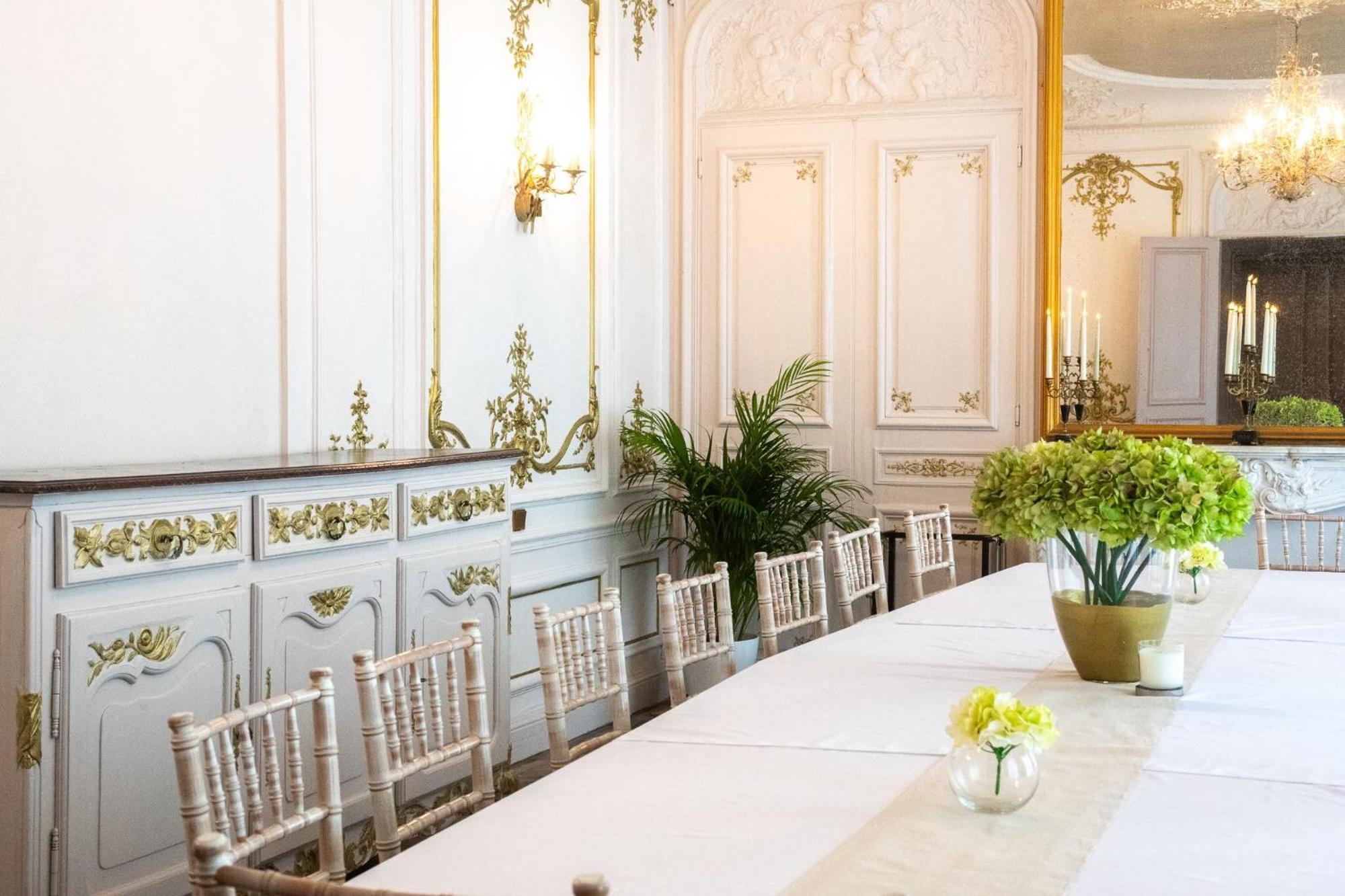 Viré Beautiful, Historic Manoir In Semi-Rural Settingヴィラ エクステリア 写真